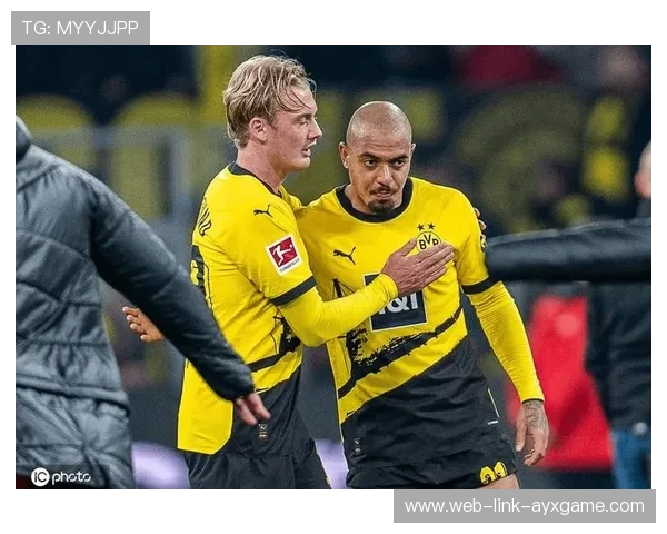 多特蒙德购入球风多变前锋