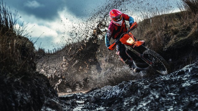 AYX体育-“胡利安·门德斯的快速反击与进攻组织，成为阿根廷美洲狮队的新动力”